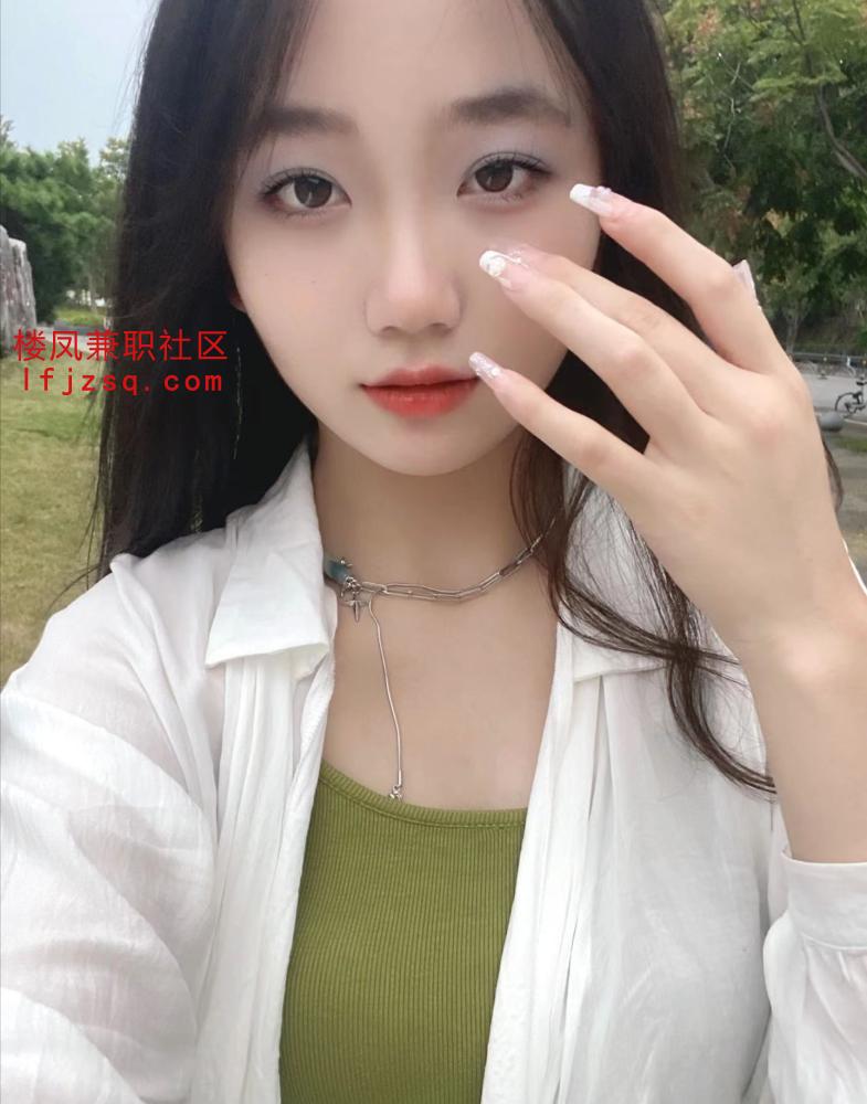 清纯甜美小妹，粉嫩多汁