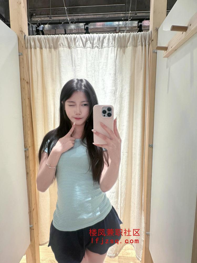 极品御姐卡哇伊身体S曲线，皮肤嫩出水