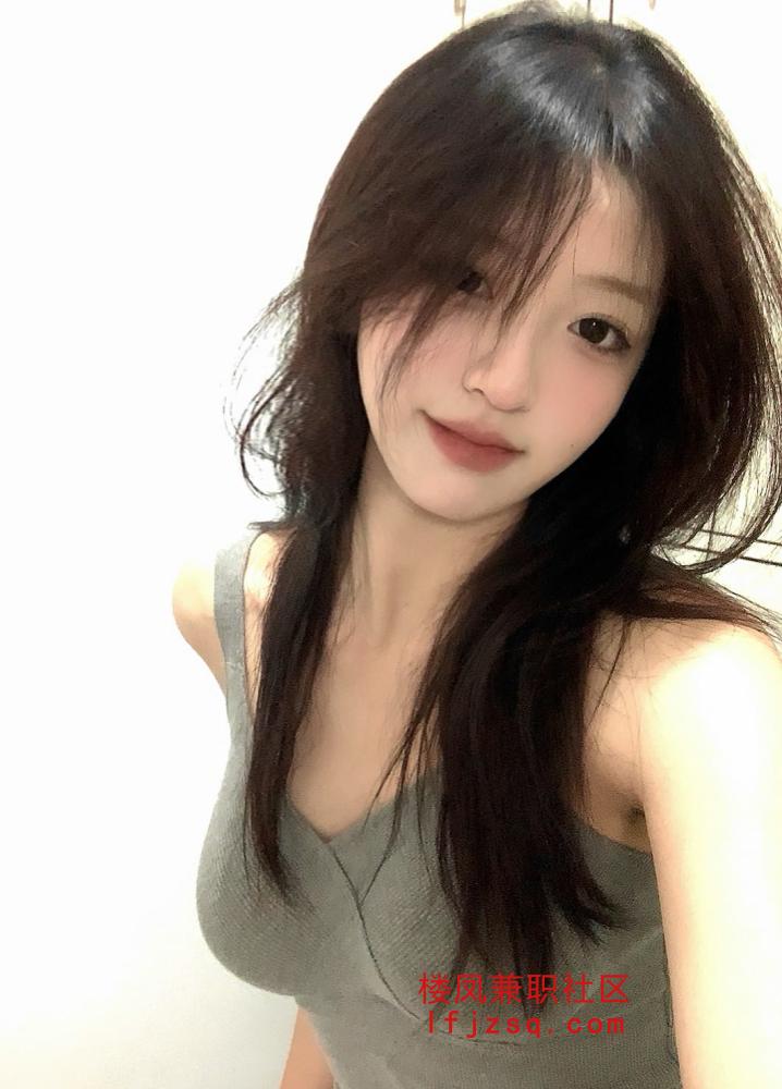 嘉兴性感小妹兼职粉嫩穴紧女上很棒