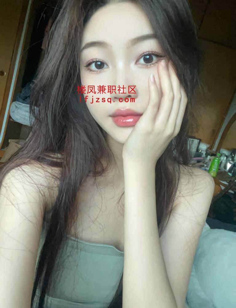 湛江性感美腿嫩妹，很会配合