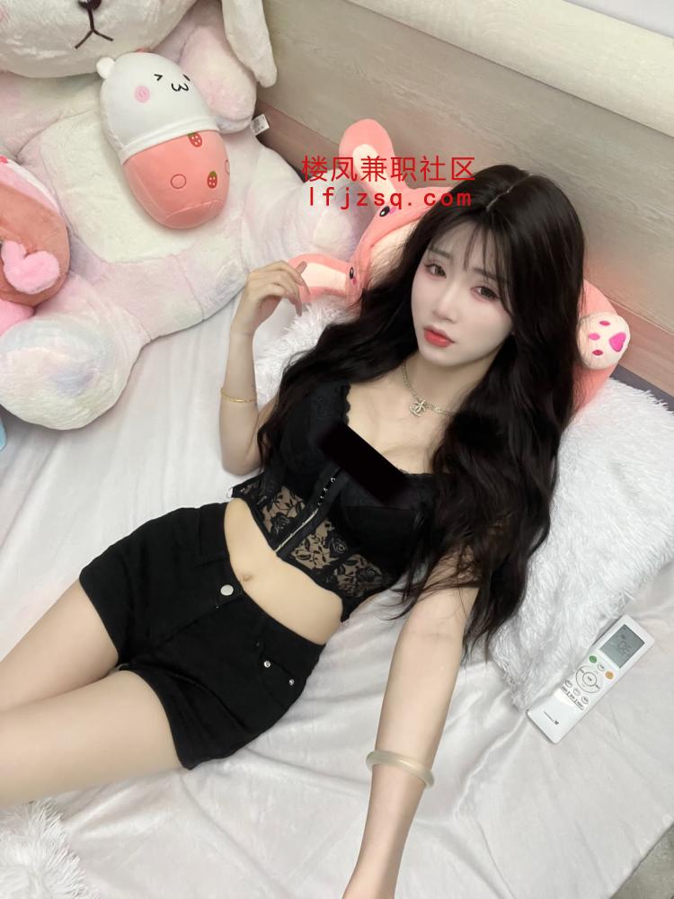 鄂尔多斯极品巨乳御姐极致反差婊