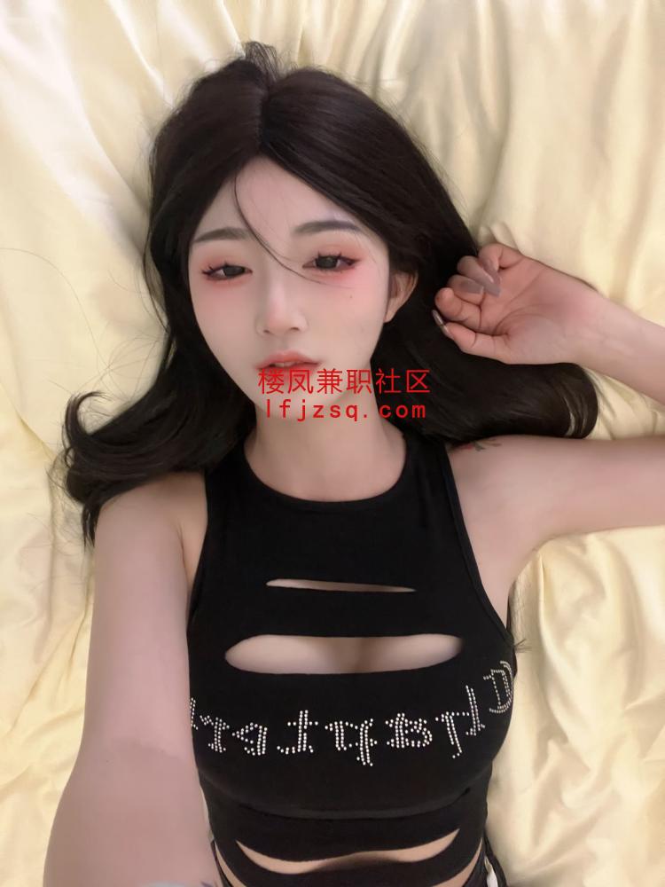鄂尔多斯极品巨乳御姐极致反差婊