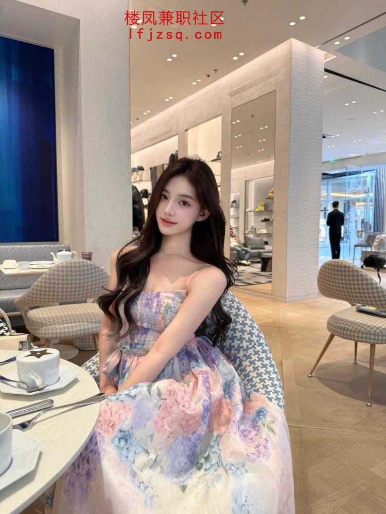 甜美纯欲学生初恋女友一样的感觉