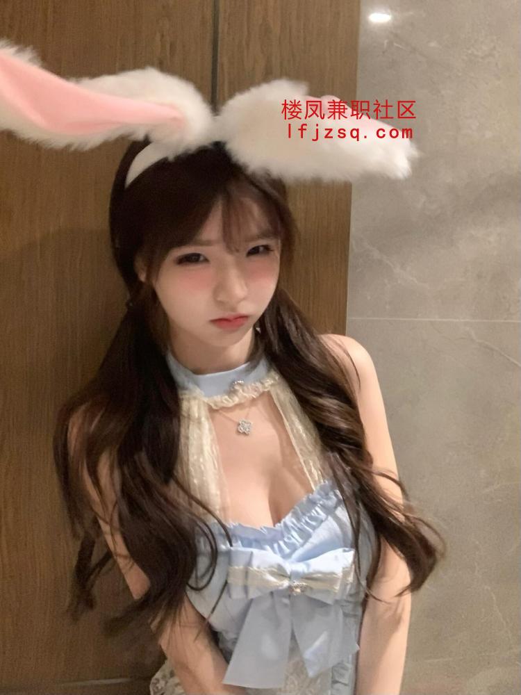 情趣口活好小骚货