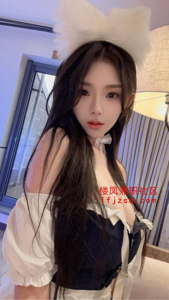 思明性感三点粉的极品嫩妹刚出来兼职