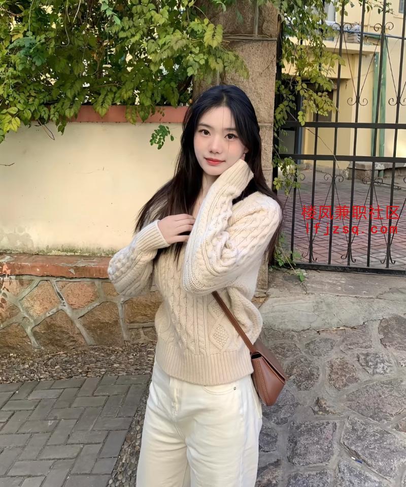 品尤物女友反差贱母狗美鲍诱人