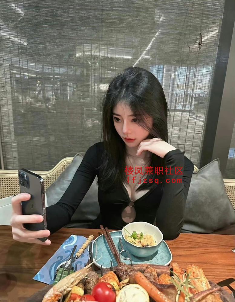 青岛宝藏妹子皮肤白嫩