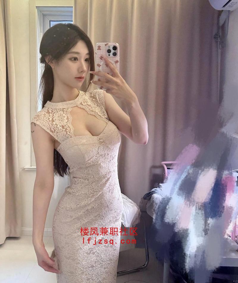 个人绝活大胸翘臀小骚妇