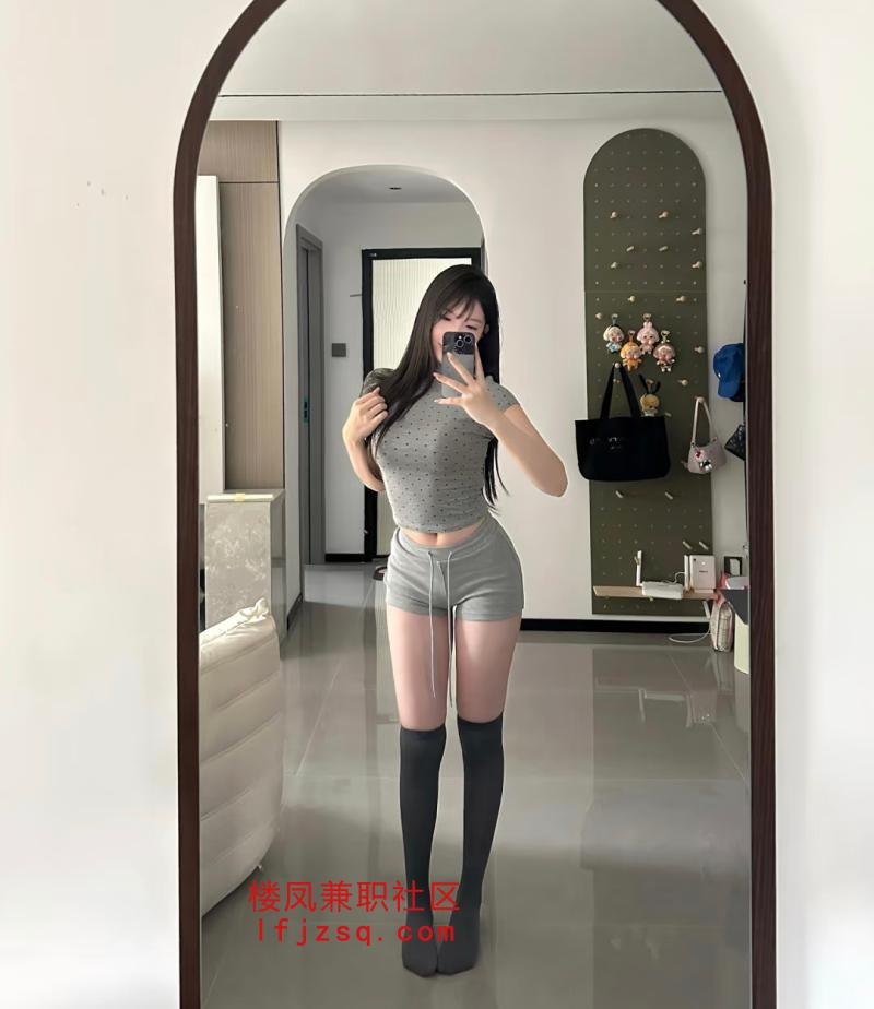 紧致嫩逼69无异味刚开发没多久
