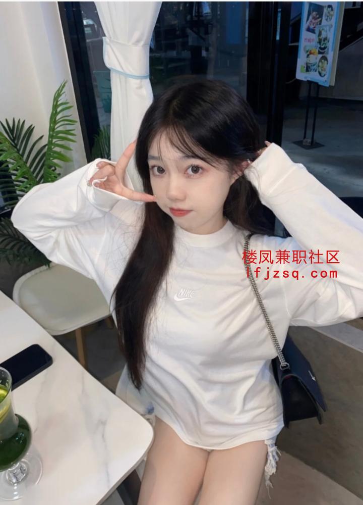 身材好胸大水多小姐姐