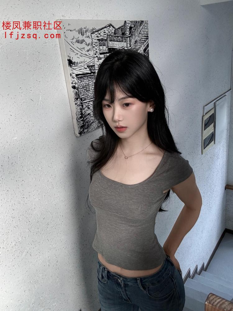 乌鲁木齐白嫩妹妹穴紧水多