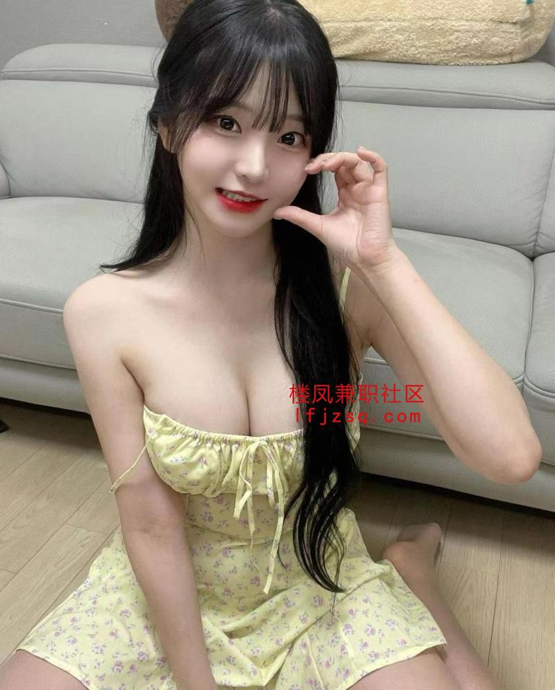大胸肉感妹子