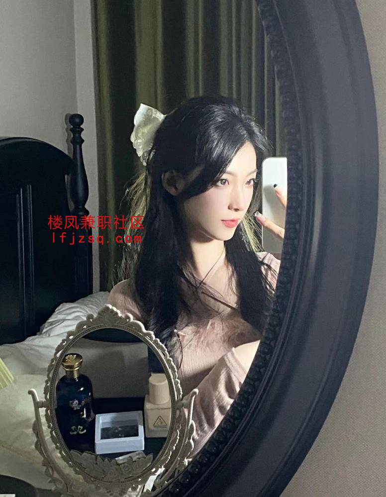 赣州清纯女友肤白酥胸