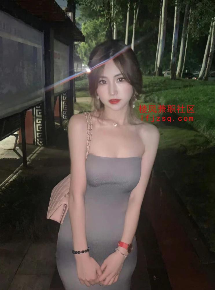 成都辣妹子B紧耐操叫声骚