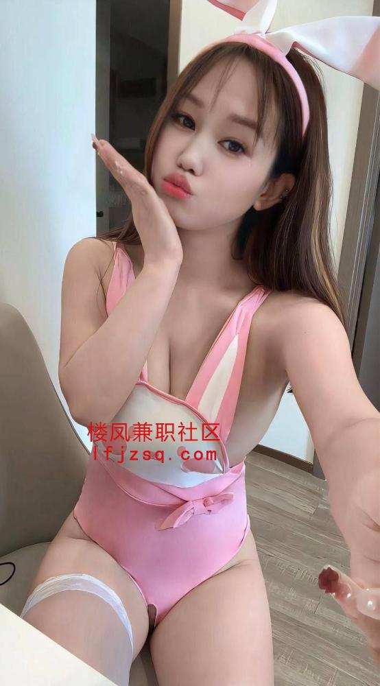 分享初下海极品兼职嫩妹水多