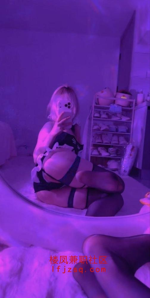超值的热情主动，妹妹桃穴粉嫩身材极品会玩放得开，超爽的！