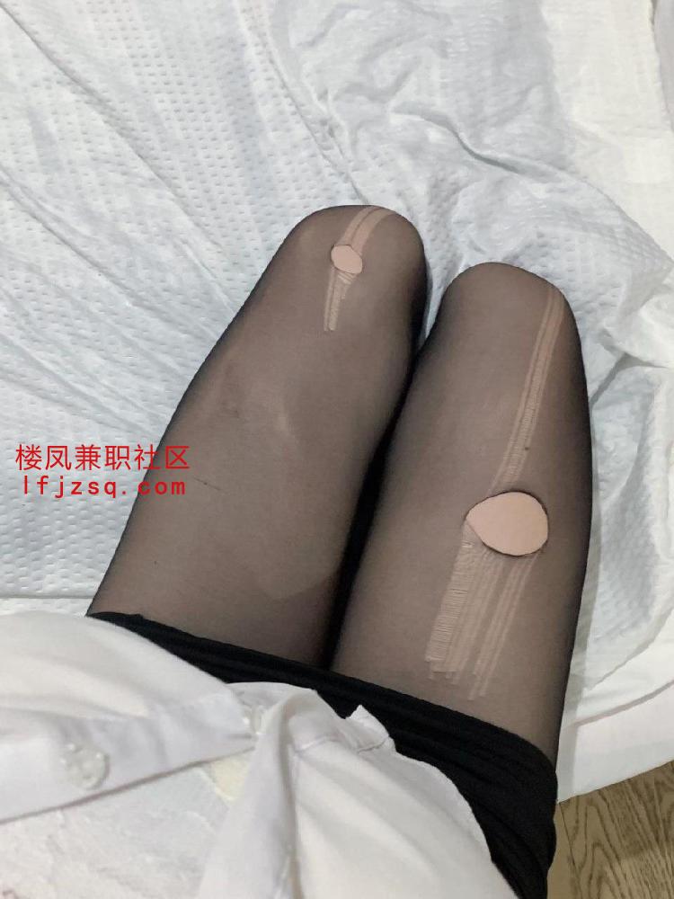 极品刚下海兼职粉嫩00后学生妹可无套内射 无定金（有带体检报告）(免费送 伟哥