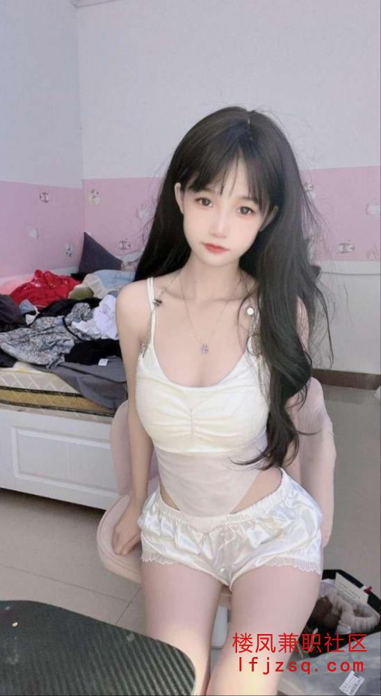 巨乳学生妹刚破处下海好紧好敏感好粉嫩