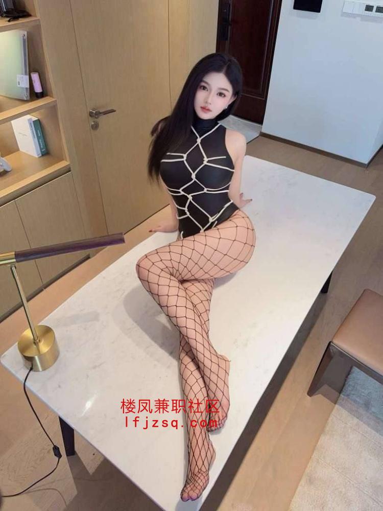 永州情趣服务系气质熟女〈提供私人公寓〉