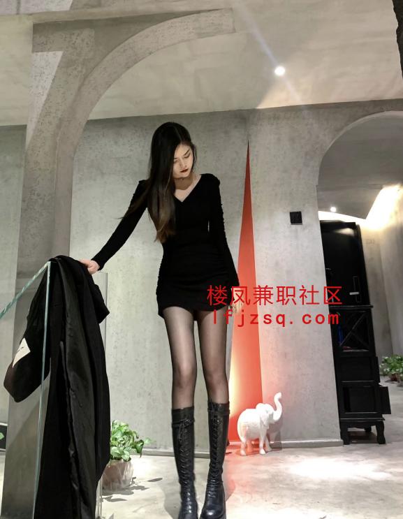 乌市五官清新服务系骚货