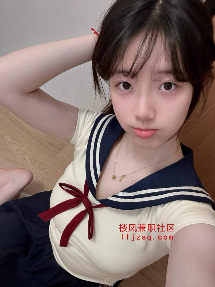临汾很哇塞的白嫩妹子幼师