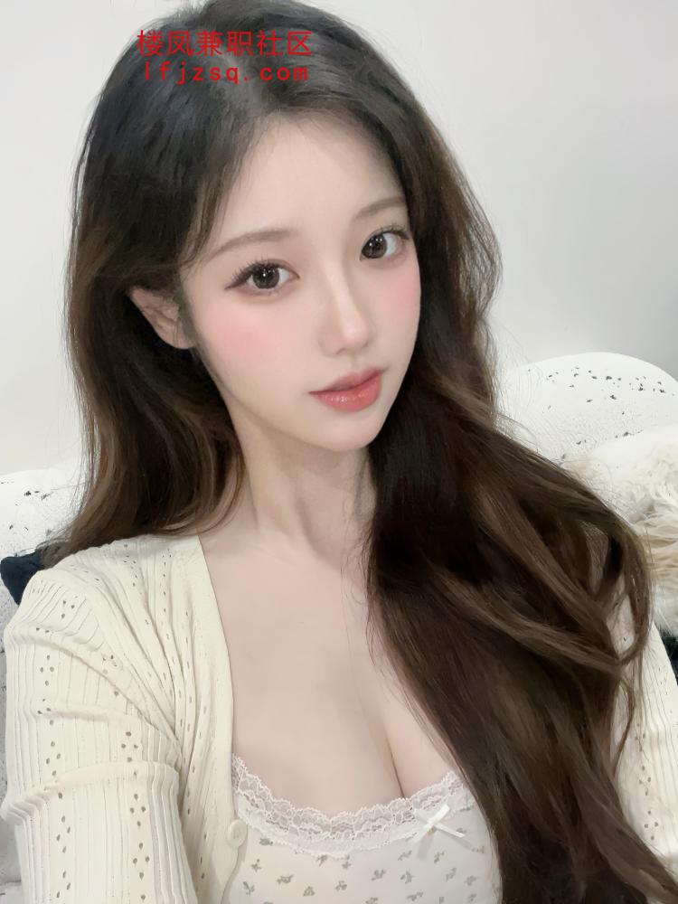 性感丰满蛋挞