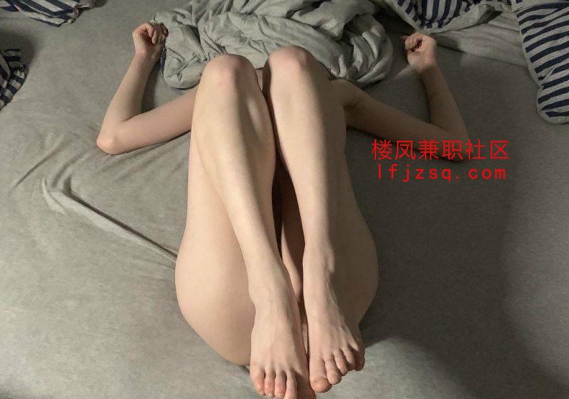 广州第一次约到嫩模妹妹 长腿翘臀主动配合爽翻天，非常满意的一次出击