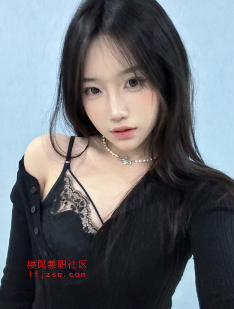 极品骚妹舔遍全身口爆超棒
