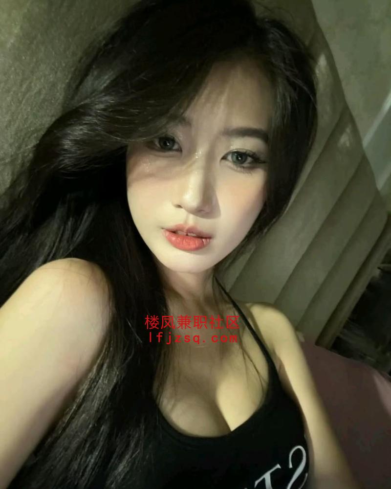 皮肤好嫩出水性感骚货