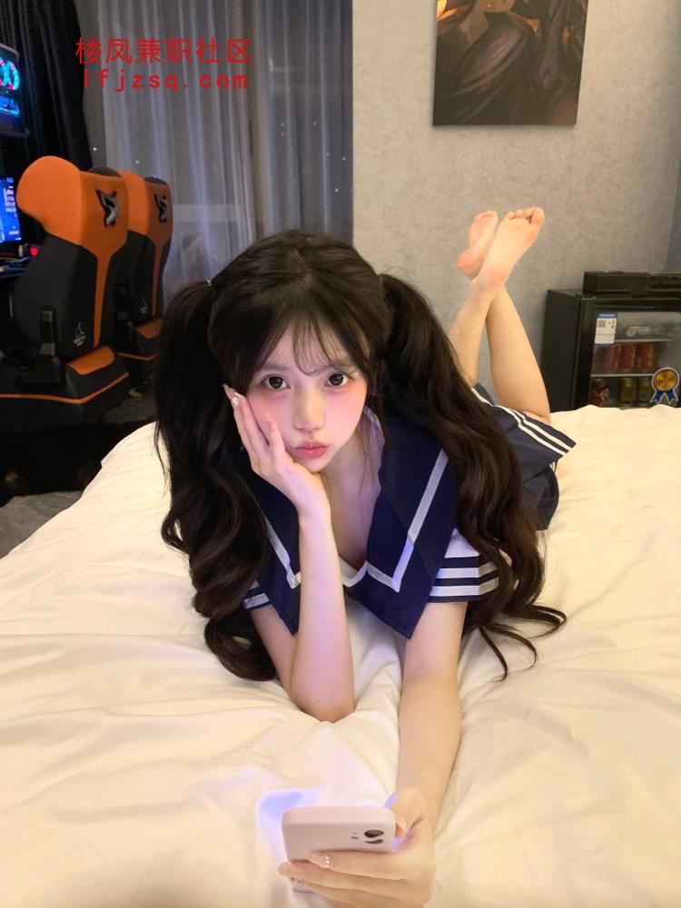 昆明颜值嫩妹小逼粉粉很干净忍不住69又滑又紧