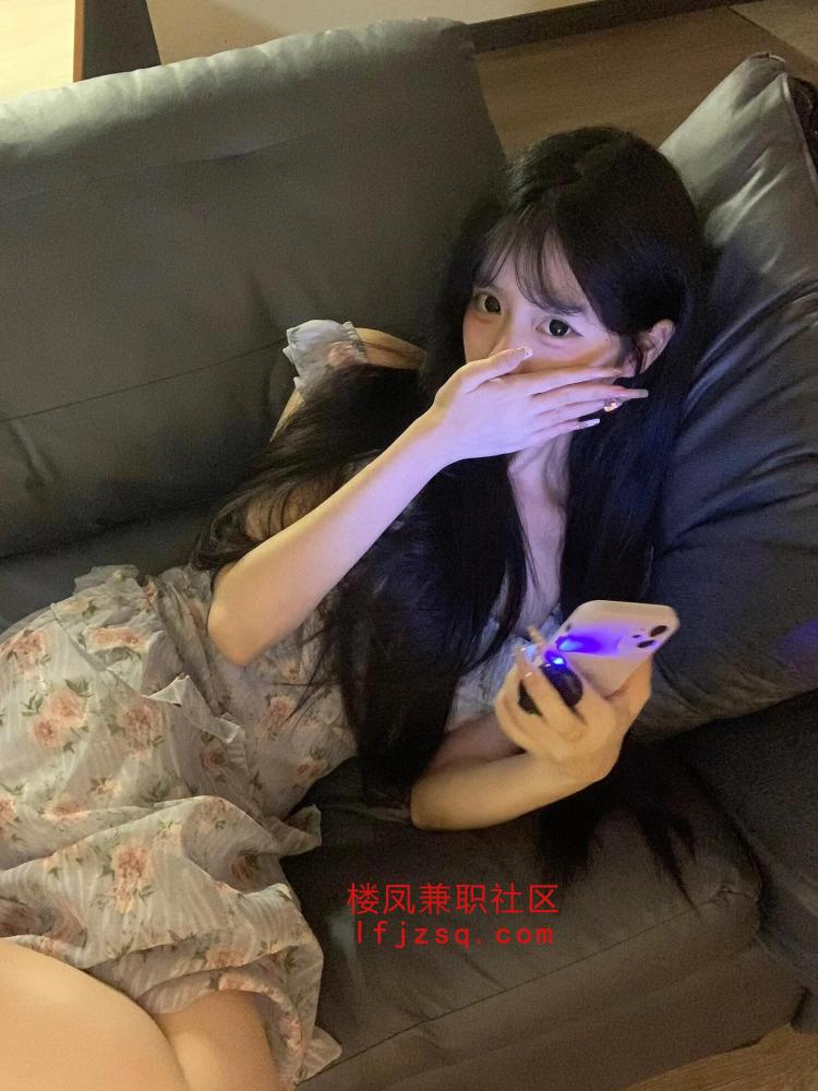 北京极品小嫩妹鲍鱼肥美水超多