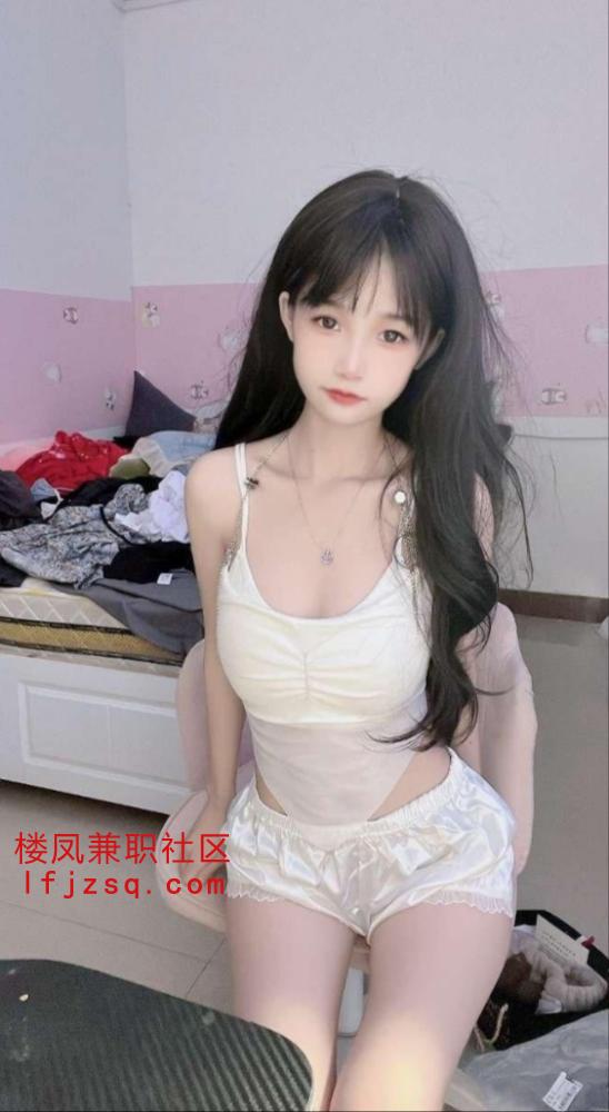 找过身材颜值最好的学生巨乳萝莉真的太粉嫩太紧了
