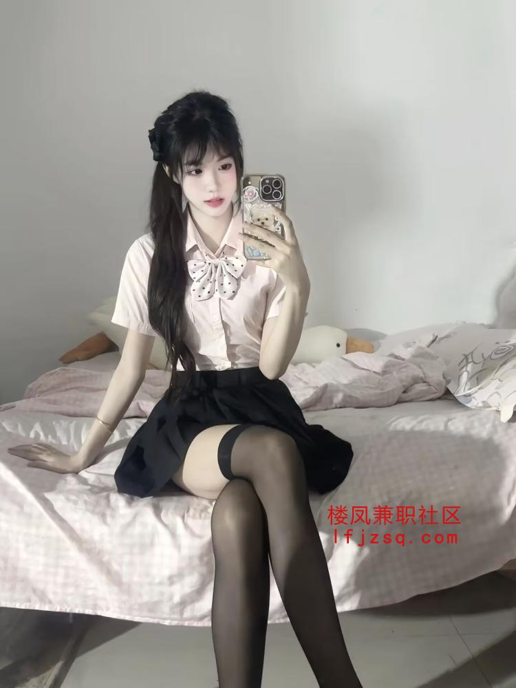 清纯可爱大胸妹兼职身材极品水润多汁