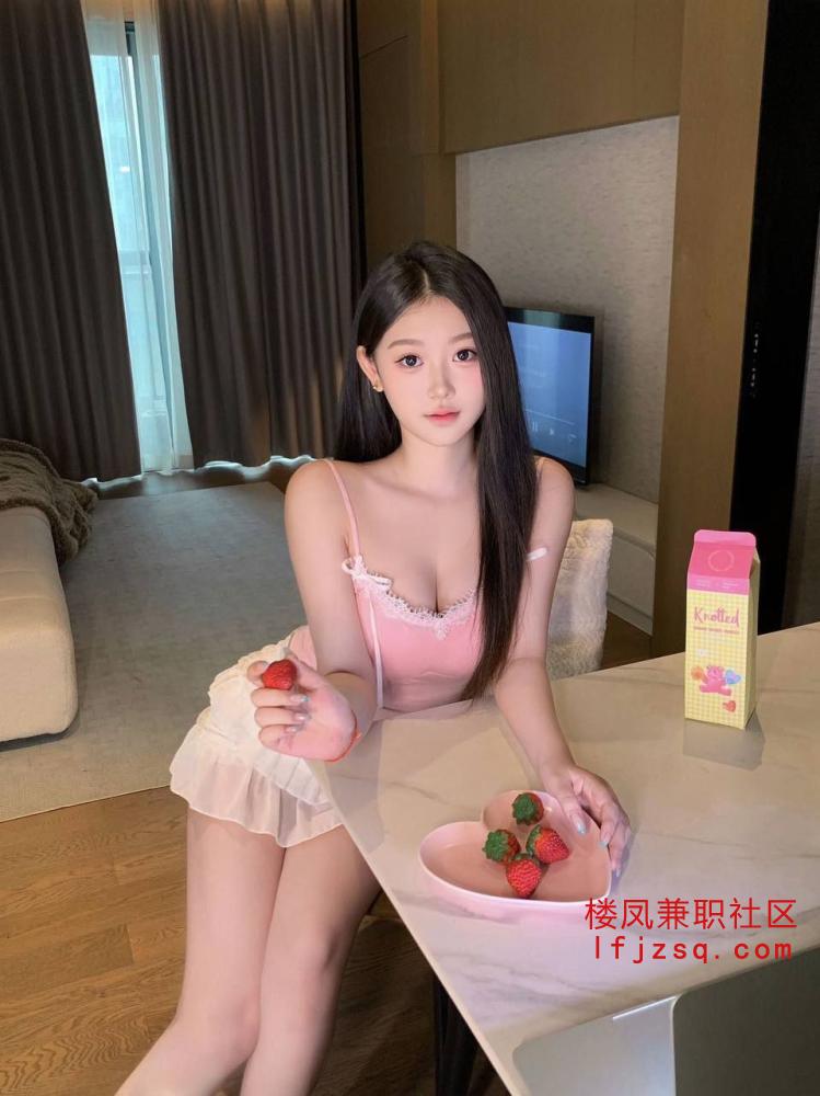 邂逅体验瑜伽式御姐服务
