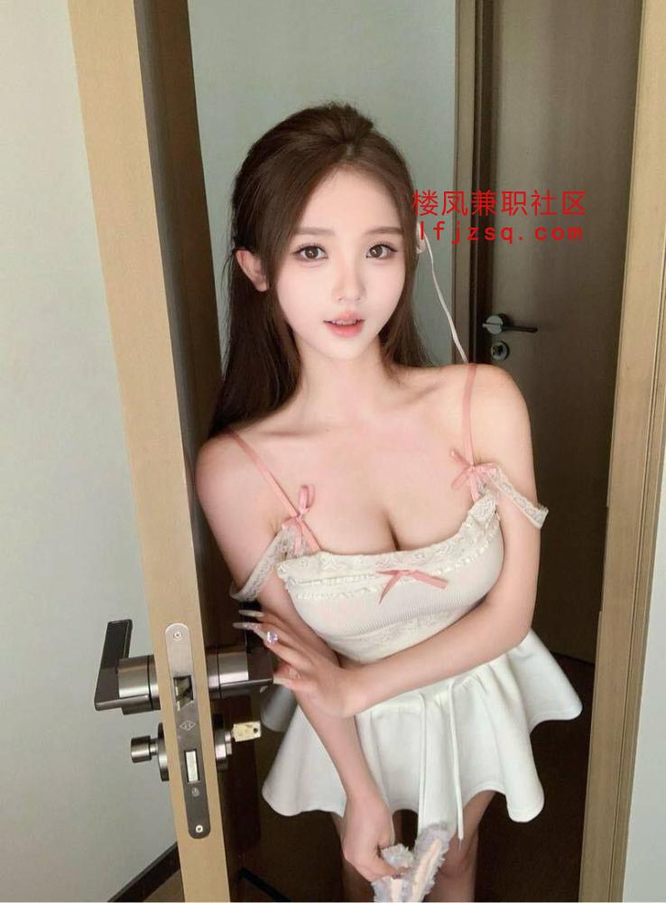 大胸性感可调会夹小骚货
