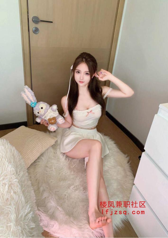 大胸性感可调会夹小骚货