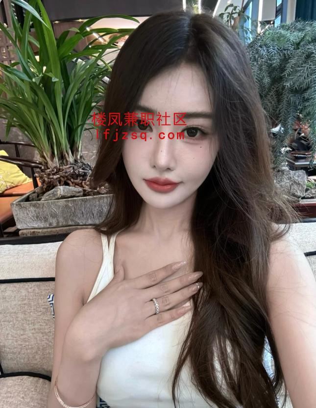 桂林肤白貌美尤物有气场