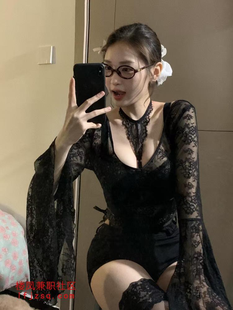 大连水嫩小花蕾皮肤细腻