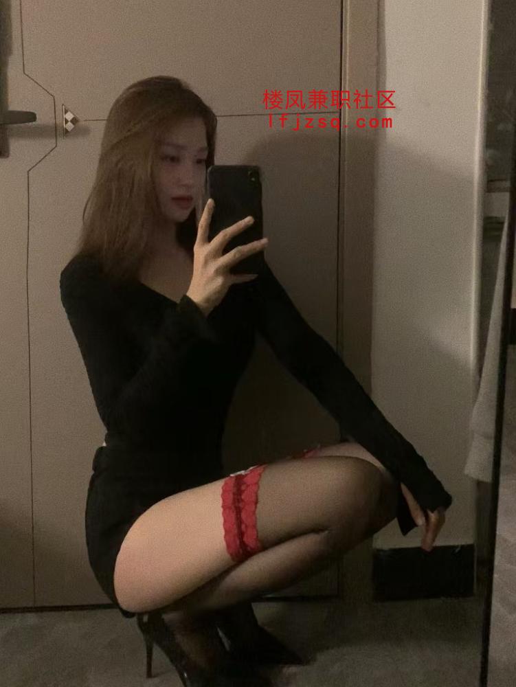 大连水嫩小花蕾皮肤细腻