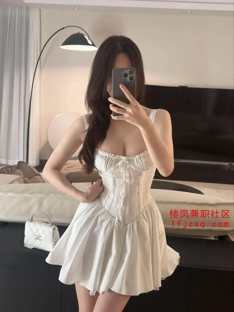 大连分享体验过刚出社会的嫩逼小鲍鱼学妹