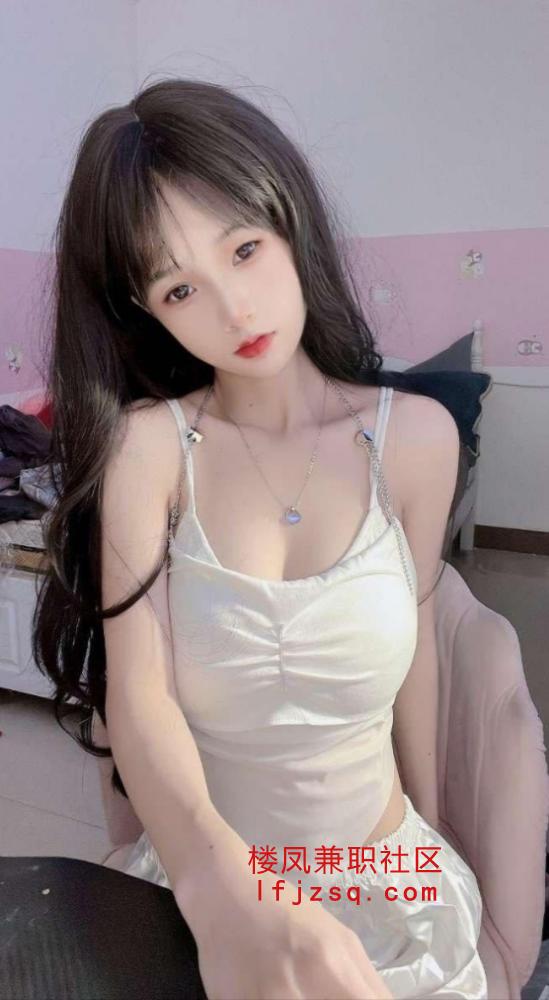 找过身材颜值最好的巨乳萝莉刚下海不久