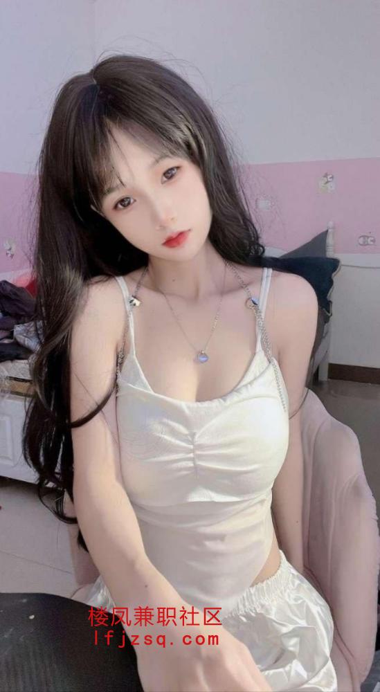 巨乳学生妹刚破处下海不久好紧好敏感好粉嫩