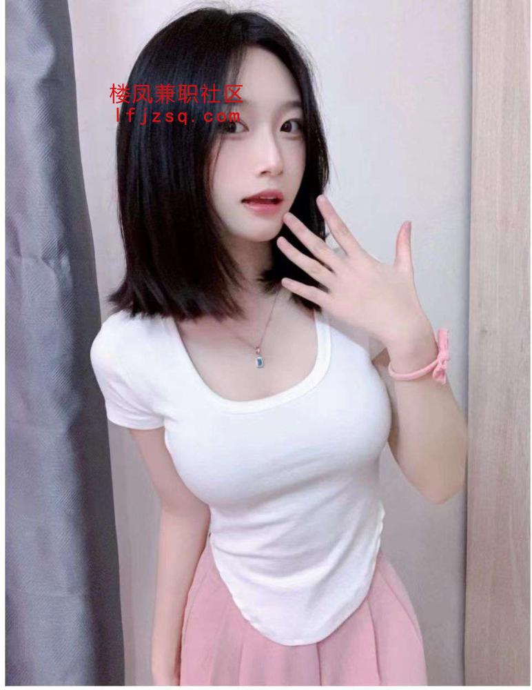 巨乳邻家女孩刚下海太紧太粉嫩了太敏感了