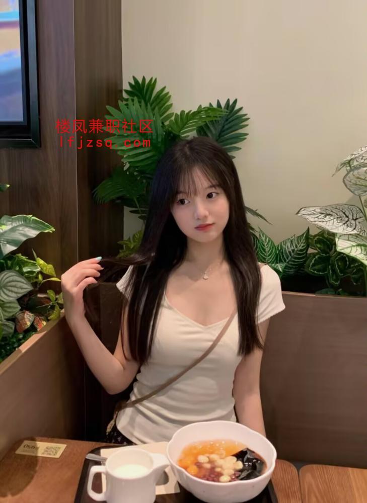 嫩妹三点粉会夹会吸口技一流姿势任摆