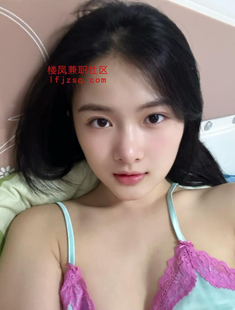 又纯又欲鲍鱼妹妹