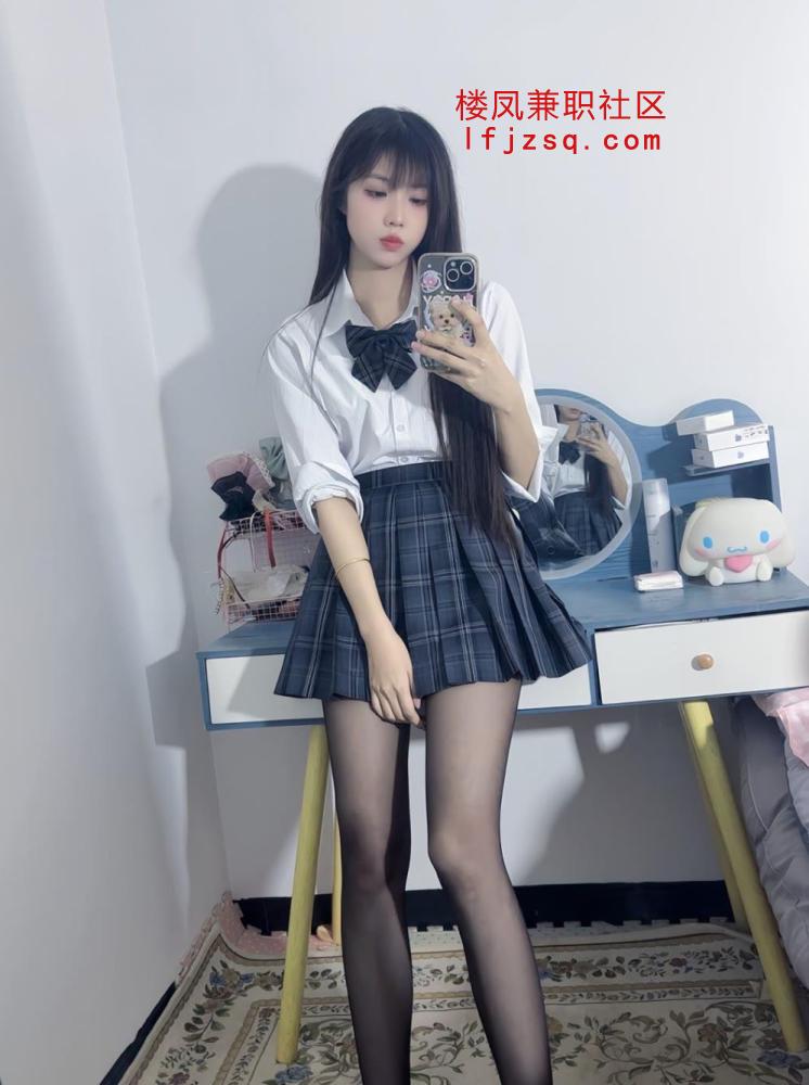甜妹自聊自做．非常敏感水超多