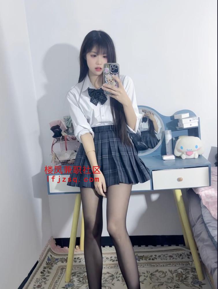 甜妹自聊自做．非常敏感水超多