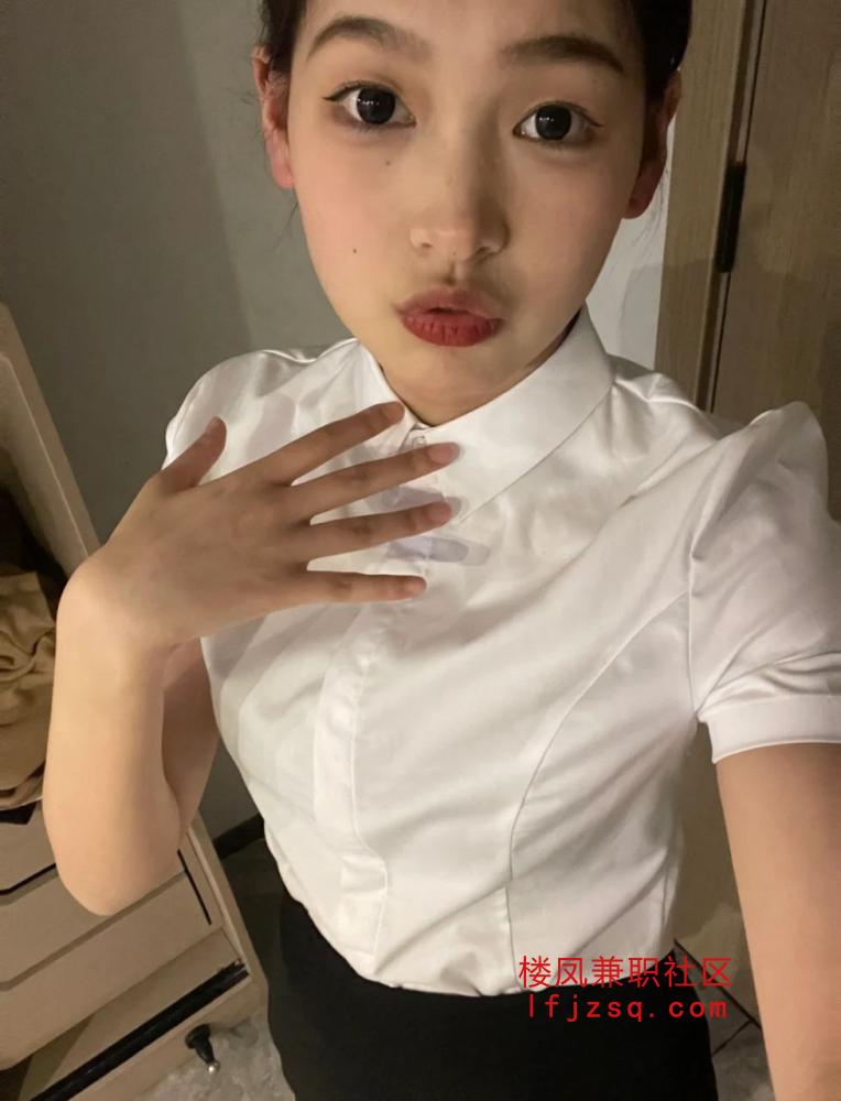 南阳36e性瘾欲女〈提供私人公寓〉