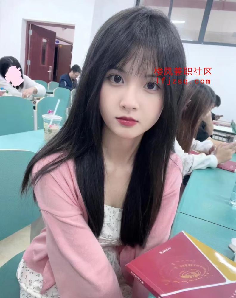 清纯甜美大学生刚下海就是粉嫩就是紧