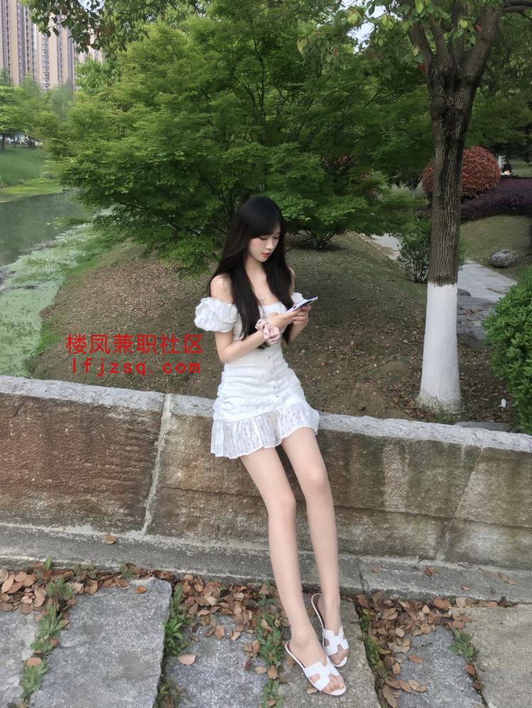 宜宾大白腿美眉性爱成瘾
